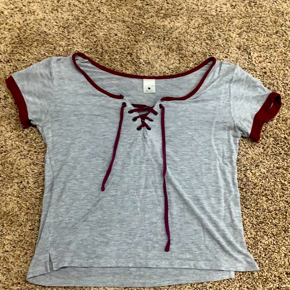 Empyre cropped tshirt
